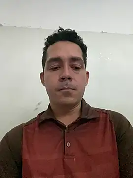 Snapshot of Gabriel_leon33 chatting on July 1, 2026, 8:30 pm Gabriel leon33 online show from July 1, 2026, 8:30 pm