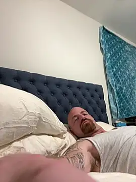 whitelioncody online show from June 1, 2026, 3:41 am