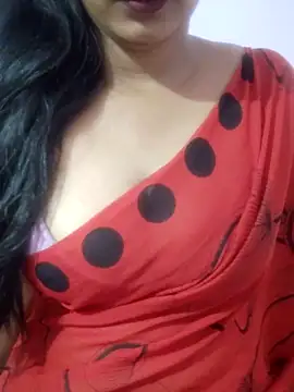 Snapshot of Sexyteacher143 chatting on April 15, 2026, 1:29 pm Sexyteacher143 online show from April 15, 2026, 1:29 pm