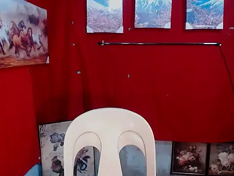 HottestLadyYuna online show from May 4, 2026, 7:37 am