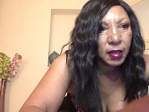 Snapshot of LingLingX chatting on May 14, 2026, 9:21 pm LingLingX online show from May 14, 2026, 9:21 pm