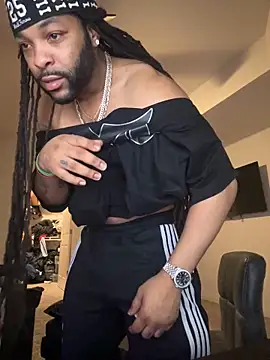 Snapshot of zay1xxx chatting on March 25, 2026, 8:59 pm zay1xxx online show from March 25, 2026, 8:59 pm