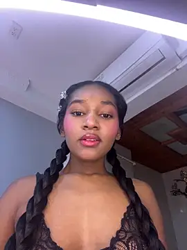Angelicamayson online show from May 1, 2026, 11:15 am
