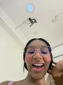 Snapshot of Angelicamayson chatting on July 30, 2026, 10:58 am Angelicamayson online show from July 30, 2026, 10:58 am
