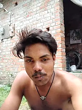 Snapshot of luck00y chatting on June 5, 2026, 6:52 am luck00y online show from June 5, 2026, 6:52 am