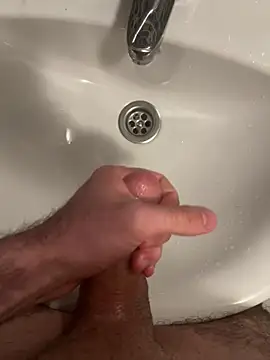 amineux online show from April 8, 2026, 8:58 am