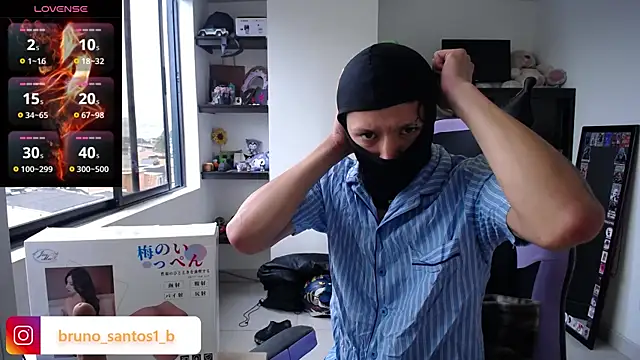 Snapshot of Bruno_santos1 chatting on June 5, 2026, 12:44 pm Bruno santos1 online show from June 5, 2026, 12:44 pm