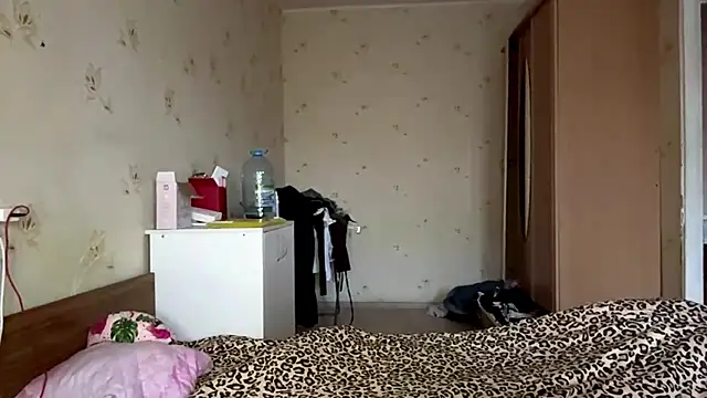 Snapshot of Sophia_Blonde chatting on April 9, 2026, 2:11 pm Sophia Blonde online show from April 9, 2026, 2:11 pm