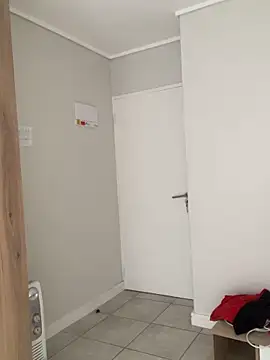 barbi  online show from April 16, 2026, 1:45 pm