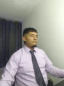 Snapshot of Itsdavidxxx chatting on May 7, 2026, 12:27 am Itsdavidxxx online show from May 7, 2026, 12:27 am