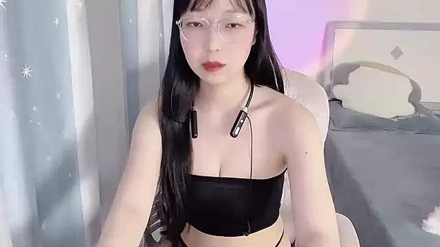 Anya-2026 online show from April 15, 2026, 11:17 am