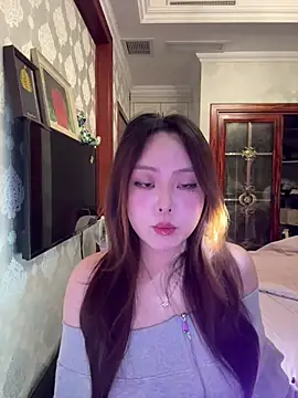 thelittlexx online show from April 13, 2026, 12:21 pm
