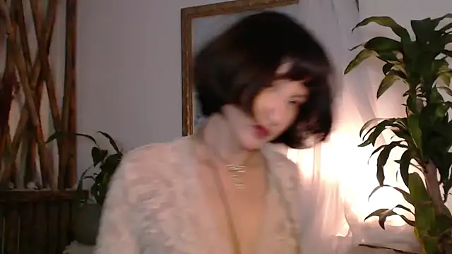 Snapshot of wanderwhitch chatting on July 9, 2026, 12:04 am wanderwhitch online show from July 9, 2026, 12:04 am