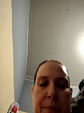 023thickandjuicy07 online show from April 5, 2026, 3:04 am