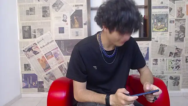 Snapshot of sebastian_rougue chatting on March 26, 2026, 8:47 pm sebastian rougue online show from March 26, 2026, 8:47 pm