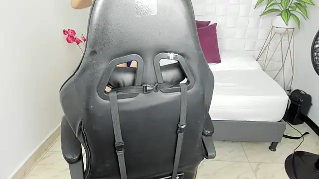 tomie 666 online show from March 27, 2026, 8:08 pm