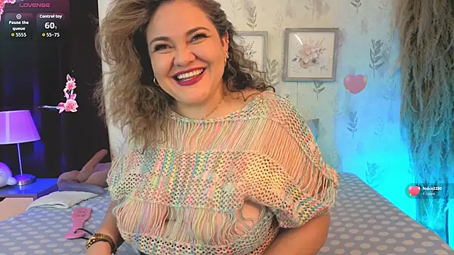 Snapshot of Natashablade__ chatting on June 1, 2026, 5:36 pm Natashablade online show from June 1, 2026, 5:36 pm