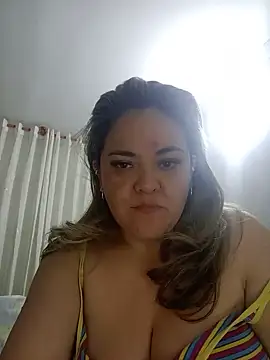 Snapshot of Natashablade__ chatting on June 19, 2026, 1:21 am Natashablade online show from June 19, 2026, 1:21 am