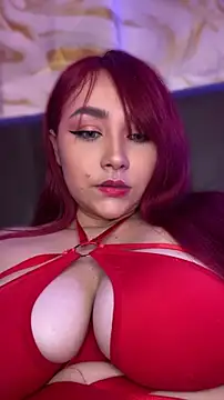 Snapshot of SweetLittleRed chatting on May 10, 2026, 11:21 pm SweetLittleRed online show from May 10, 2026, 11:21 pm