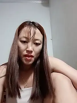 Snapshot of -Bitilu- chatting on May 30, 2026, 9:56 pm -Bitilu- online show from May 30, 2026, 9:56 pm