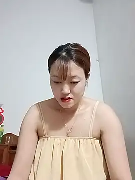 Snapshot of -Bitilu- chatting on July 6, 2026, 1:57 am -Bitilu- online show from July 6, 2026, 1:57 am