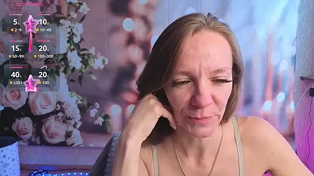 Snapshot of jesica_mooonn chatting on April 5, 2026, 4:31 am jesica mooonn online show from April 5, 2026, 4:31 am