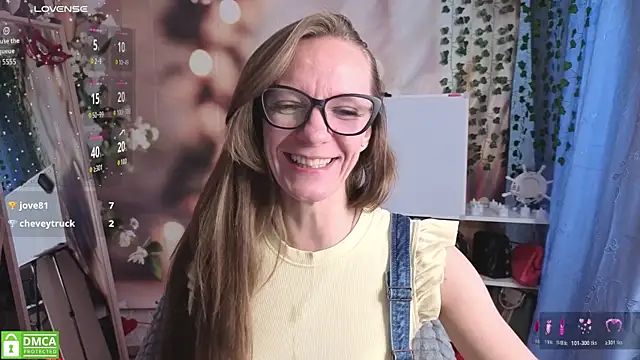 Snapshot of jesica_mooonn chatting on April 24, 2026, 3:09 am jesica mooonn online show from April 24, 2026, 3:09 am