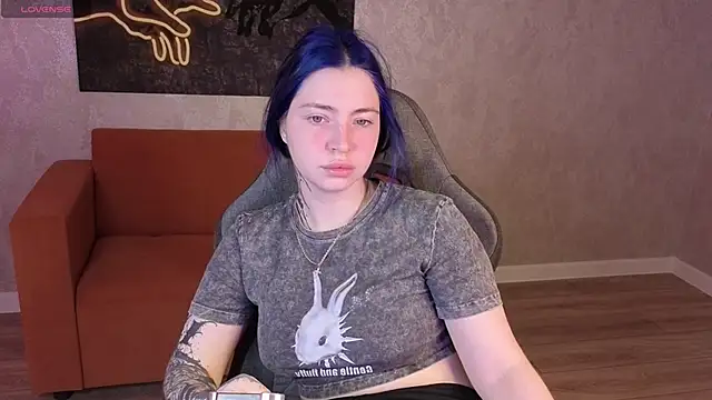Snapshot of honey_cherrry chatting on June 14, 2026, 1:36 am honey cherrry online show from June 14, 2026, 1:36 am