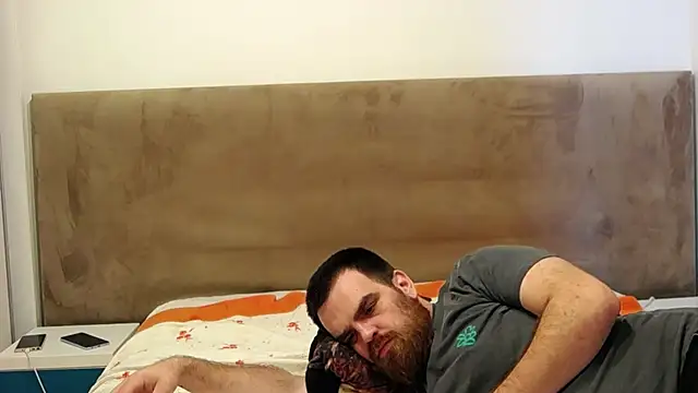 PeacheyxCream online show from March 30, 2026, 6:47 am