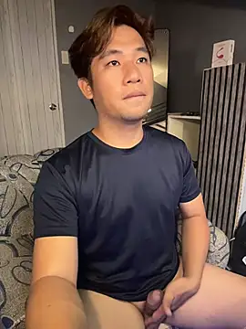 Titanryu online show from July 12, 2026, 1:51 am