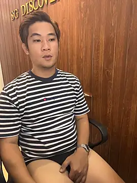 Titanryu online show from July 13, 2026, 2:47 am