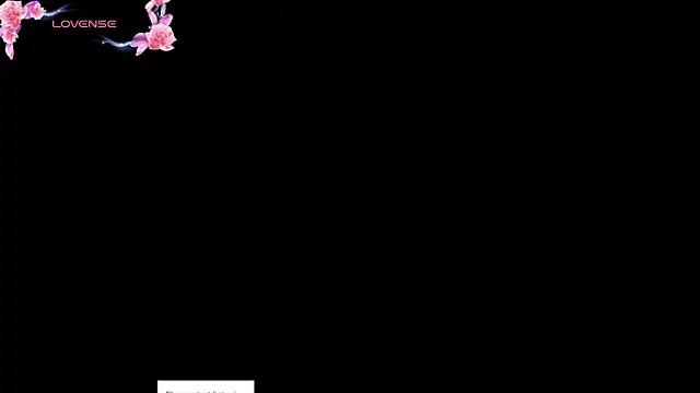 Snapshot of MoollyLove chatting on May 5, 2026, 12:46 pm MoollyLove online show from May 5, 2026, 12:46 pm