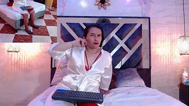 Natasha and zoe  online show from April 10, 2026, 2:11 pm
