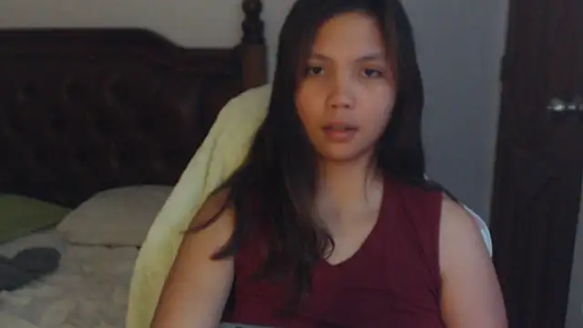 Snapshot of sweet_21_1 chatting on April 17, 2026, 8:12 pm sweet 21 1 online show from April 17, 2026, 8:12 pm