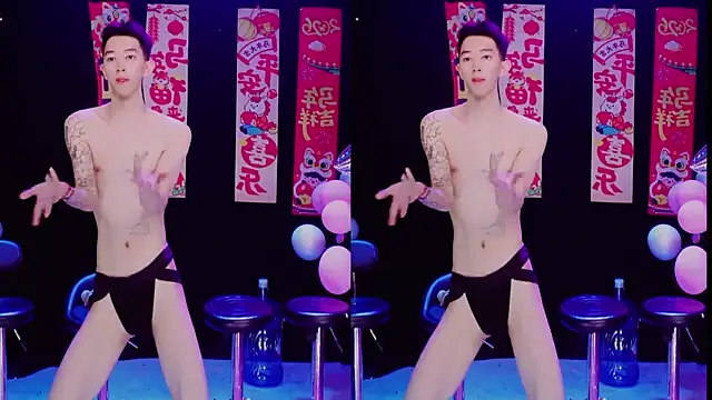 Sexyboys-DS online show from April 2, 2026, 8:34 am