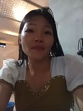 -Quyny- online show from June 8, 2026, 10:48 am