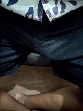 sweetcock180 online show from May 10, 2026, 12:54 pm