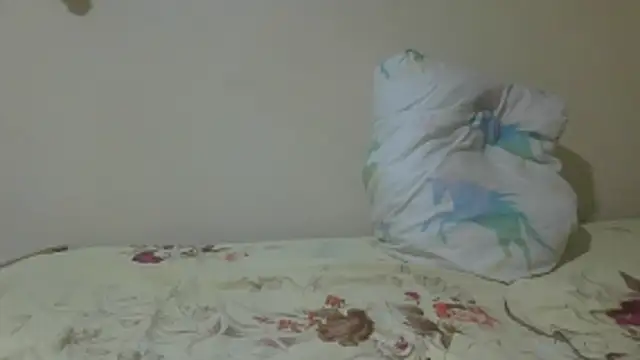 BabyWethu12 online show from April 15, 2026, 4:47 pm