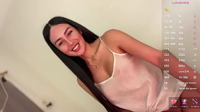 Snapshot of SweetSugar_xx chatting on May 12, 2026, 1:25 am SweetSugar xx online show from May 12, 2026, 1:25 am