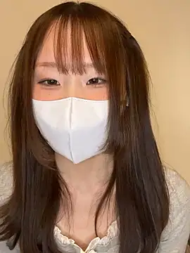 moechan mero online show from April 30, 2026, 10:21 am