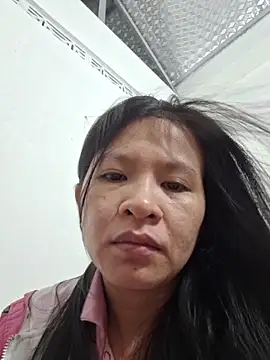 hanameo online show from April 25, 2026, 1:36 pm