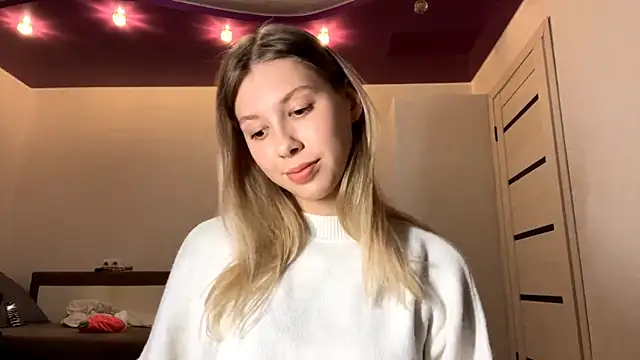 Snapshot of Shamshinya chatting on March 28, 2026, 3:44 pm Shamshinya online show from March 28, 2026, 3:44 pm