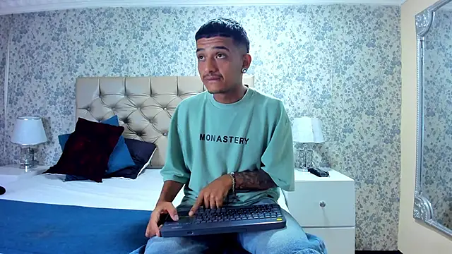 TurnerStar online show from March 31, 2026, 12:05 pm