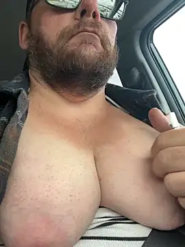 Snapshot of hugemanbreasts chatting on May 22, 2026, 10:48 pm hugemanbreasts online show from May 22, 2026, 10:48 pm