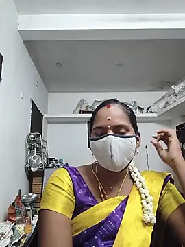 Snapshot of Tamil_Sangeetha chatting on June 10, 2026, 1:21 pm Tamil Sangeetha online show from June 10, 2026, 1:21 pm