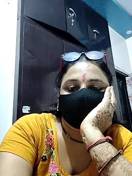 purvi46 online show from June 28, 2026, 7:25 am