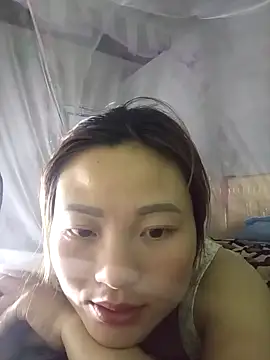 Snapshot of -Tipo- chatting on April 3, 2026, 6:17 pm -Tipo- online show from April 3, 2026, 6:17 pm