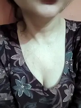 Snapshot of ZOYA_KHAN-123 chatting on March 30, 2026, 5:30 am ZOYA KHAN-123 online show from March 30, 2026, 5:30 am