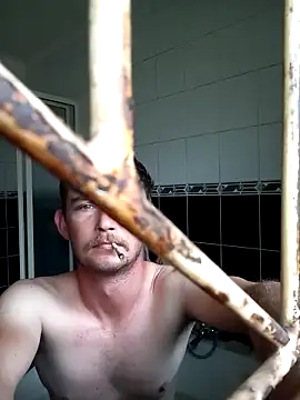 Snapshot of ekslus247 chatting on April 7, 2026, 9:10 am ekslus247 online show from April 7, 2026, 9:10 am