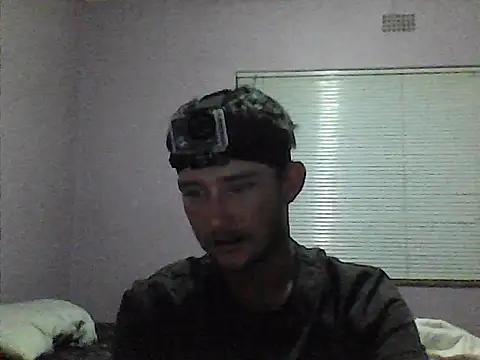 Snapshot of ekslus247 chatting on April 11, 2026, 4:11 pm ekslus247 online show from April 11, 2026, 4:11 pm